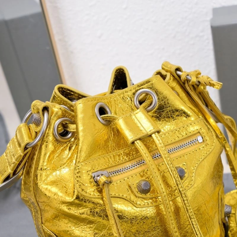 Balenciaga Le Cagole  Cracked Lambskin Bucket Bag TechFriendly 75347