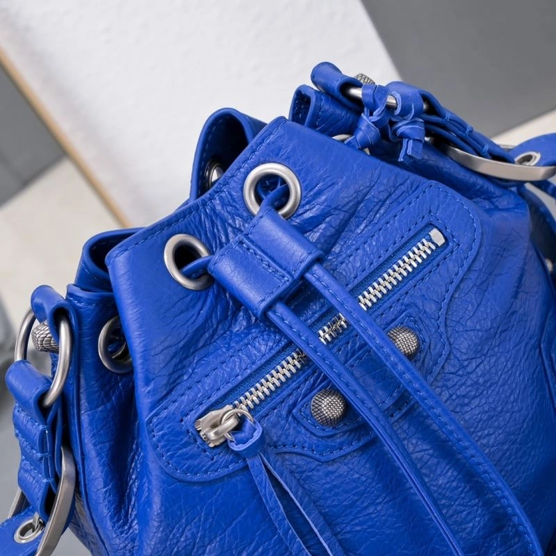 Sophisticated Balenciaga Le Cagole Cracked Lambskin Bucket Bag with Heart Mirror 75365