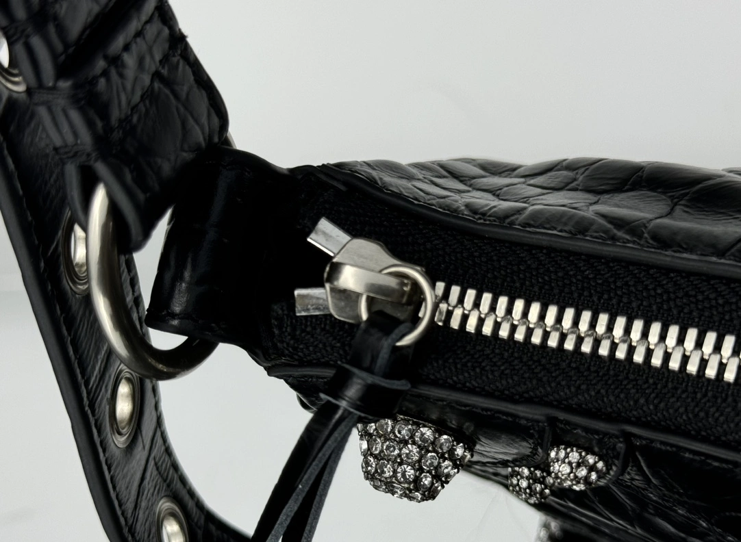 Balenciaga Le Cagole Crocodile-Embossed Half-Moon Bag HighQuality 61070