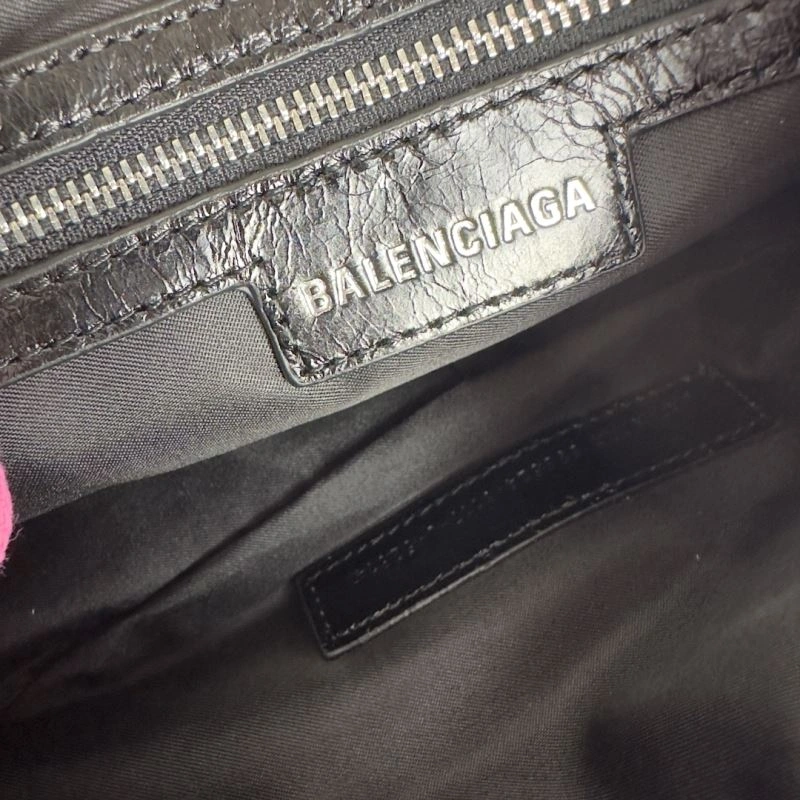 Premium Balenciaga Le Cagole Diamond-Studded Pink Denim Crossbody Bag 78382