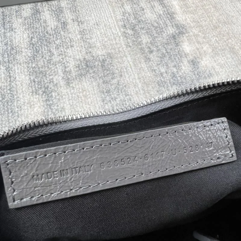 Breathable Balenciaga Le Cagole Gray Leather Half-Moon Bag 38364
