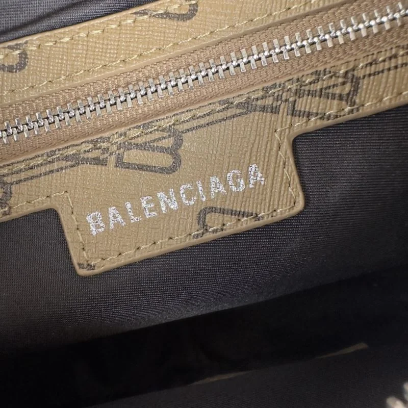 Balenciaga Le Cagole Half-Moon Bag - Brown Old Flower Edition Comfortable 38390