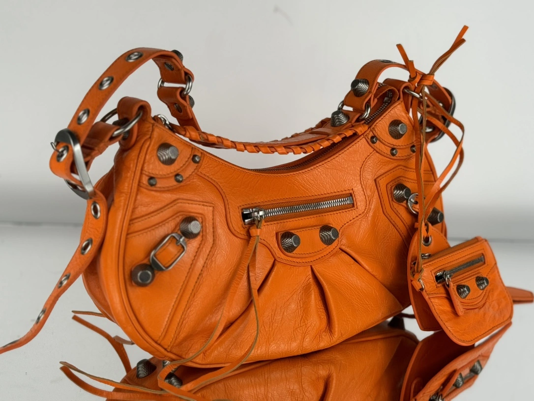 Balenciaga Le Cagole Half-Moon Dumpling Bag in Oil Wax Orange NewStyle 61108