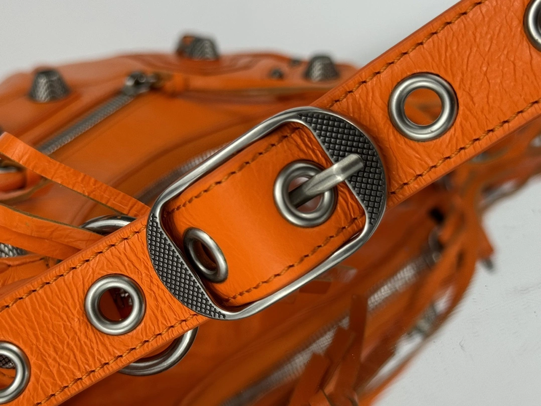 Balenciaga Le Cagole Half-Moon Dumpling Bag in Oil Wax Orange NewStyle 61108