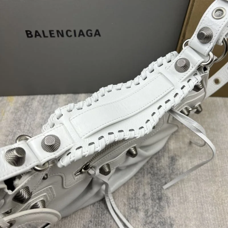 Modern Balenciaga Le Cagole Half-Moon Dumpling Bag in Oil Wax White 38378