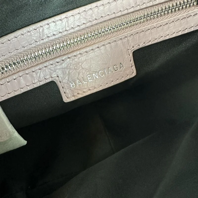 Modern Balenciaga Le Cagole Half-Moon Luxe Crossbody Bag 38394