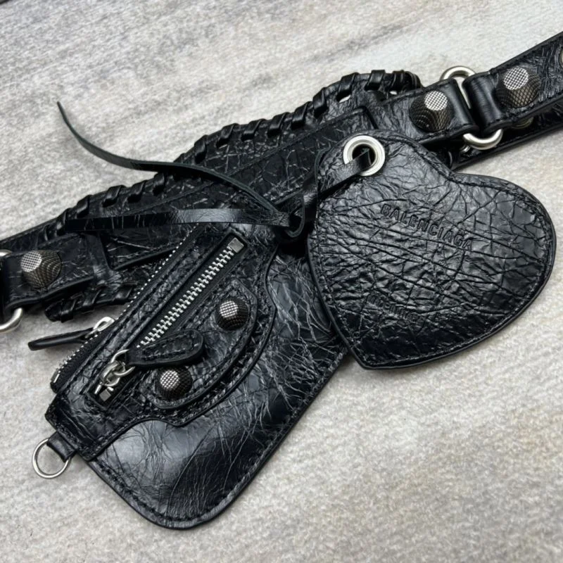 EyeCatching Balenciaga Le Cagole Half-Moon Shoulder Bag in Oil Wax Leather 38366