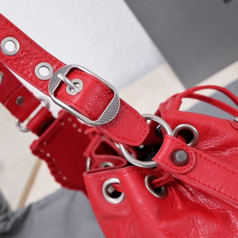 Lightweight Balenciaga Le Cagole Heart Mirror Bucket Bag in Cracked Lambskin 75368