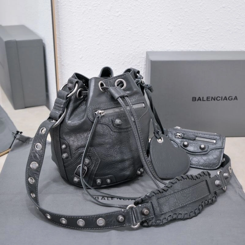 Balenciaga Le Cagole Heart-Mirror Bucket Bag in Lambskin Chic 75344