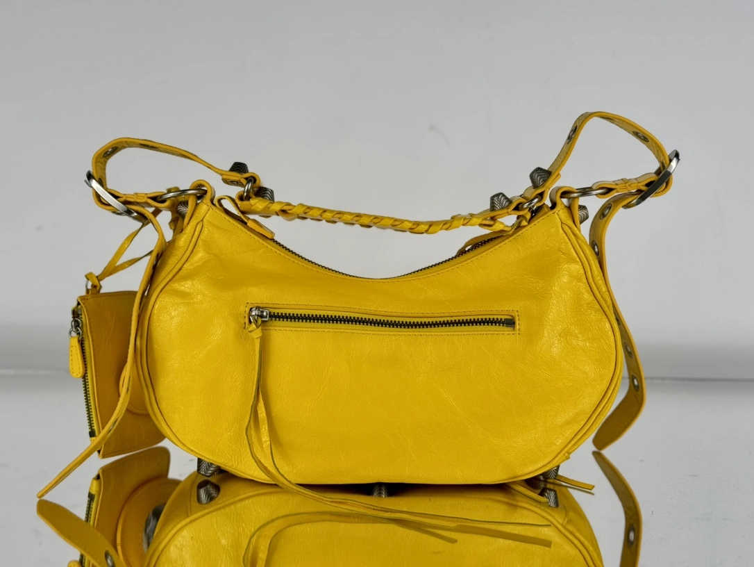 FreshLook Balenciaga Le Cagole Large Half-Moon Dumpling Bag 61065