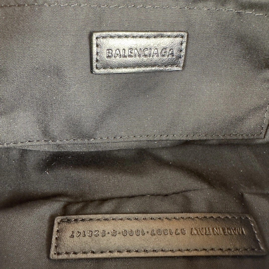Sporty Balenciaga Le Cagole Large Lambskin Sling Bag 600 Baguette 61102