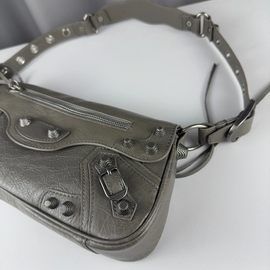 Effortless Balenciaga Le Cagole Large Lambskin Sling Bag 61090