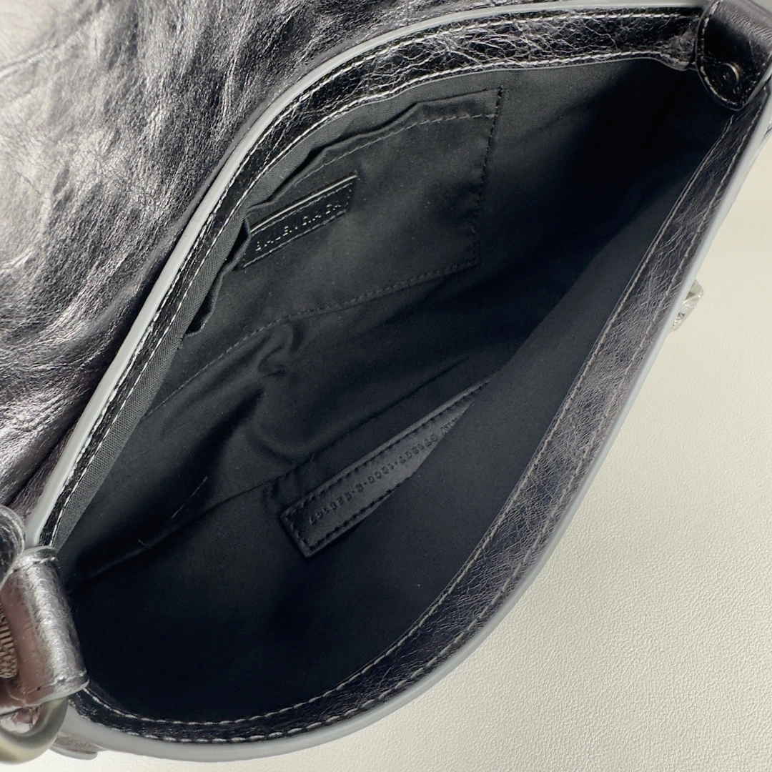 Balenciaga Le Cagole Large Sling Bag -  Italian Lambskin Comfortable 61086
