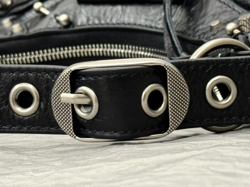 EasyMatch Balenciaga Le Cagole Limited Edition Studded Moto Bag 72693