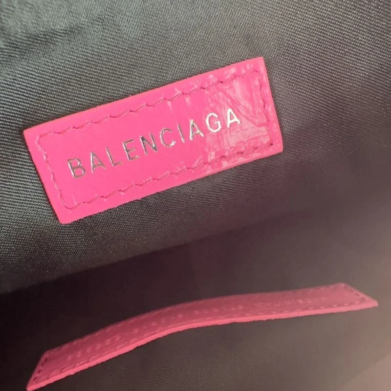 Casual Balenciaga Le Cagole Pink Half-Moon Crossbody Bag 38340