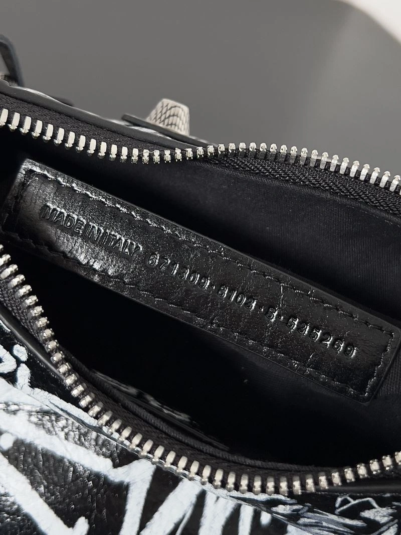Premium Balenciaga Le Cagole Retro Half-Moon Studded Handbag 78829