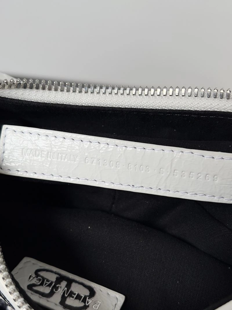 Balenciaga Le Cagole Retro Half-Moon Studded Shoulder Bag OdorResistant 78822