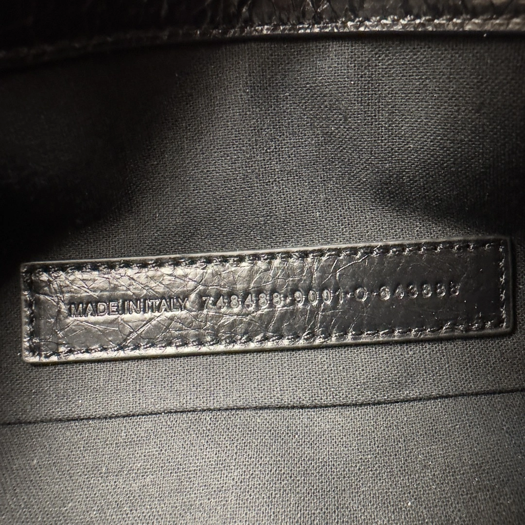 FreshLook Balenciaga Le Cagole Small Sling Bag -  Italian Lambskin 61089