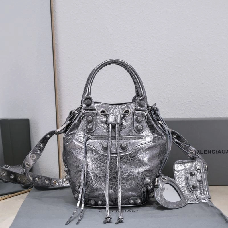 Affordable Balenciaga Le Cagoles Heart-Mirror Bucket Bag in Cracked Lambskin 72720