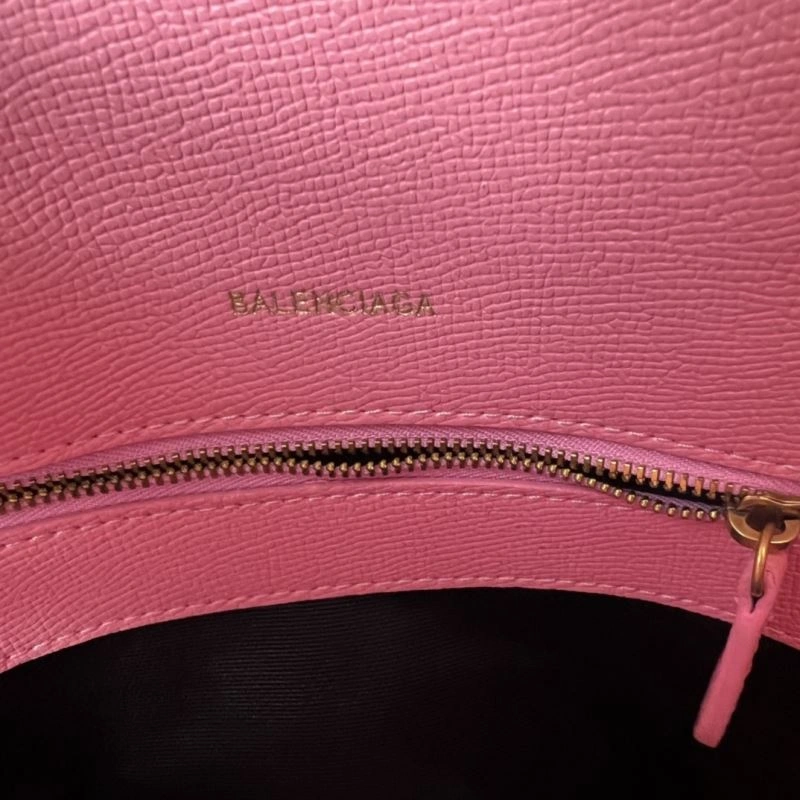Balenciaga Limited Edition Oversized Letter Shell Bag - S Size Original 78314