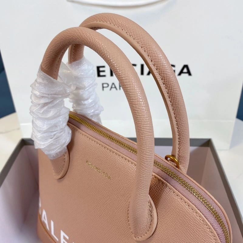 Balenciaga Limited Edition Oversized Letter Shell Bag OdorResistant 78555