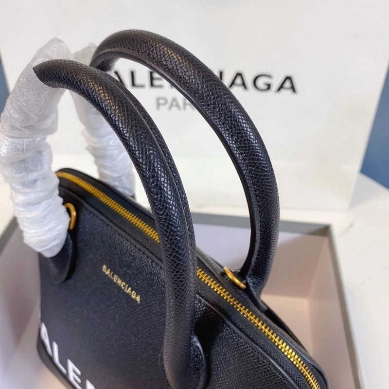 Balenciaga Limited Edition Oversized Letter Shell Bag Affordable 75219