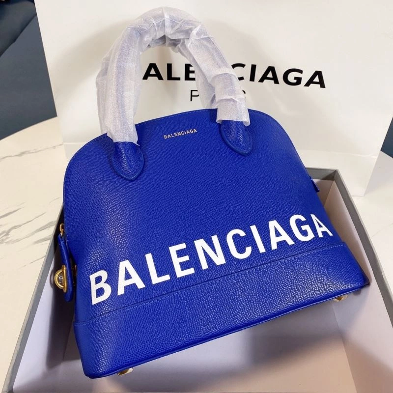 Modern Balenciaga Limited Edition Shell Bag with Oversized Letters 75221