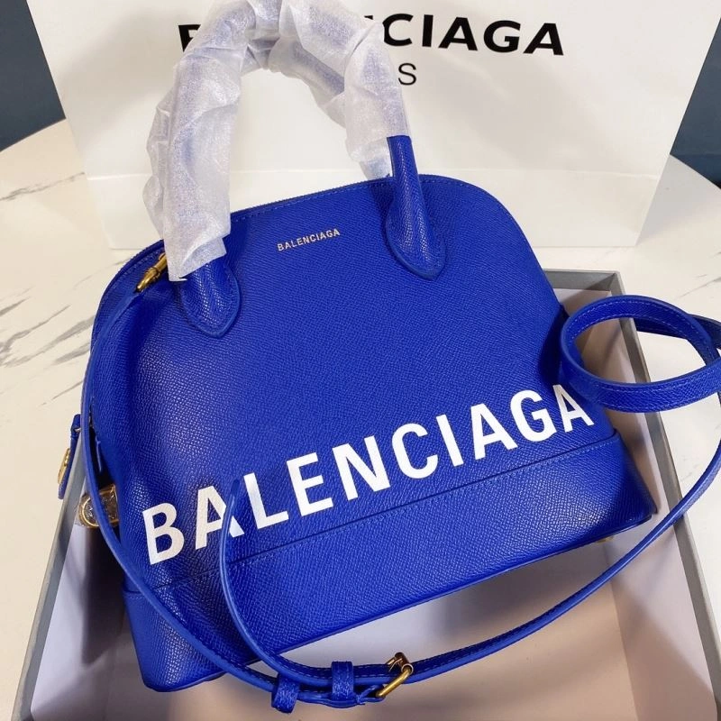 Modern Balenciaga Limited Edition Shell Bag with Oversized Letters 75221