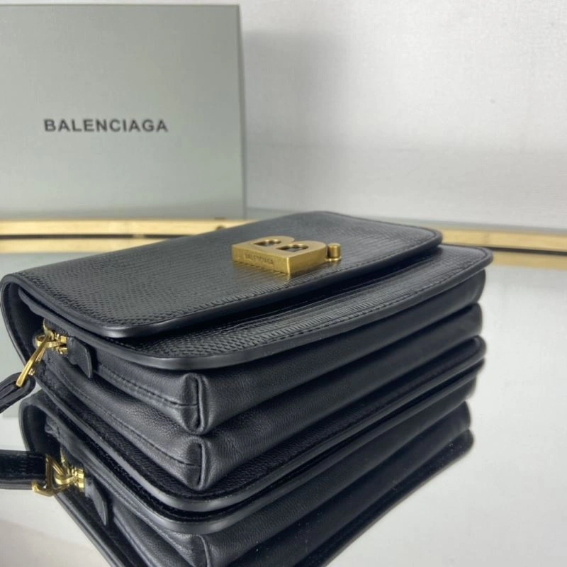 Balenciaga Lizard Pattern Crossbody Bag - Model UrbanChic 78326