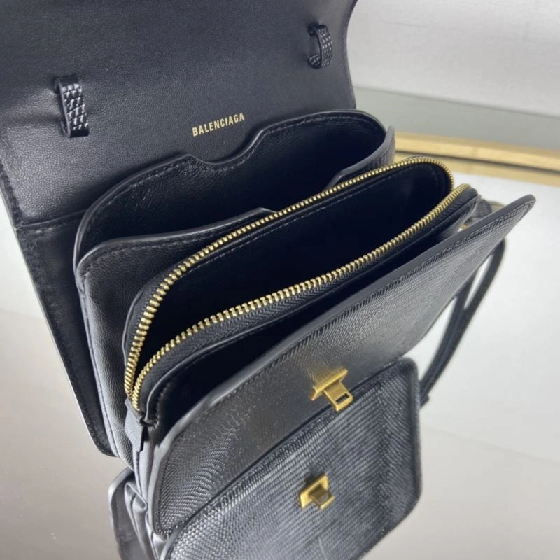 Balenciaga Lizard Pattern Crossbody Bag - Model UrbanChic 78326