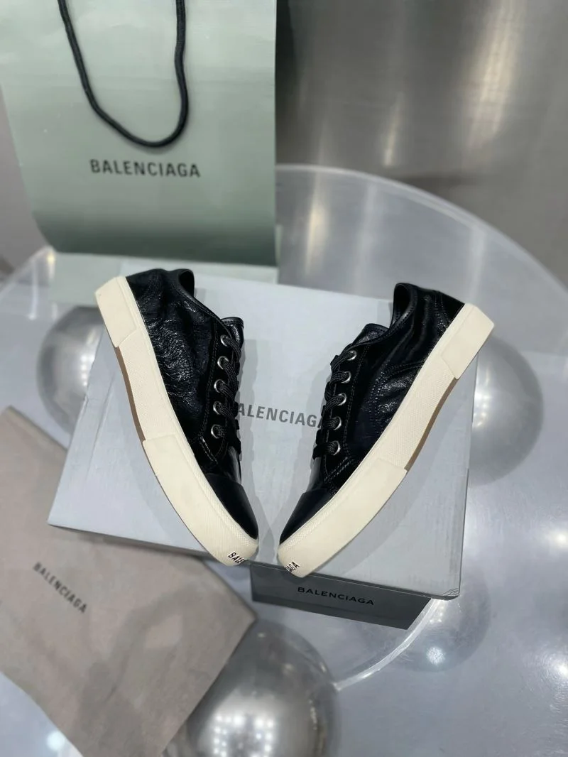 Balenciaga Low Shoes Snug 16943