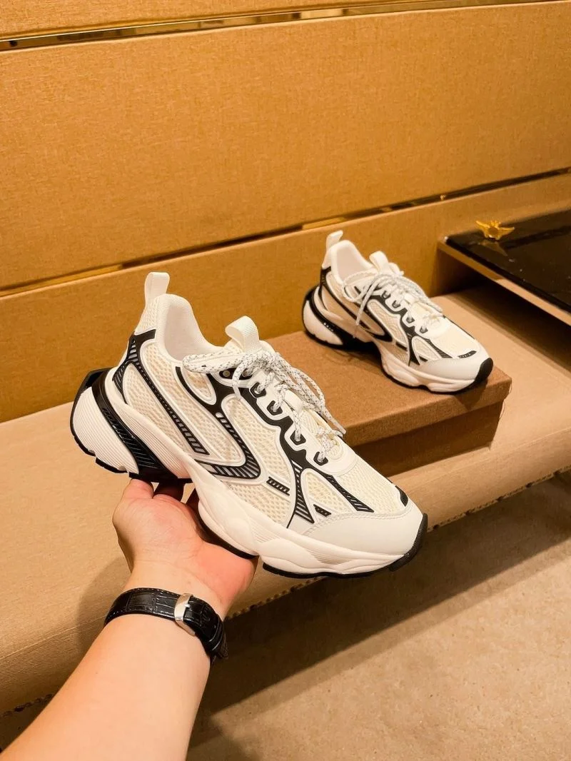 Balenciaga Low Shoes TimelessDesign 16929