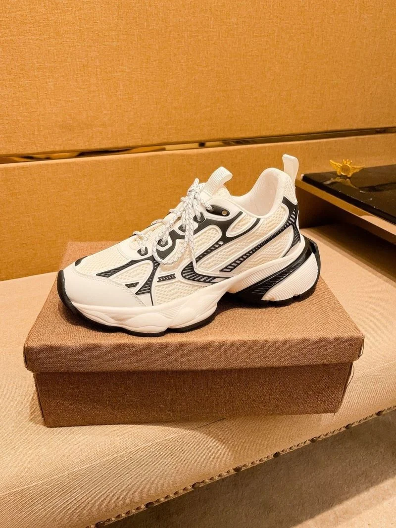Balenciaga Low Shoes TimelessDesign 16929