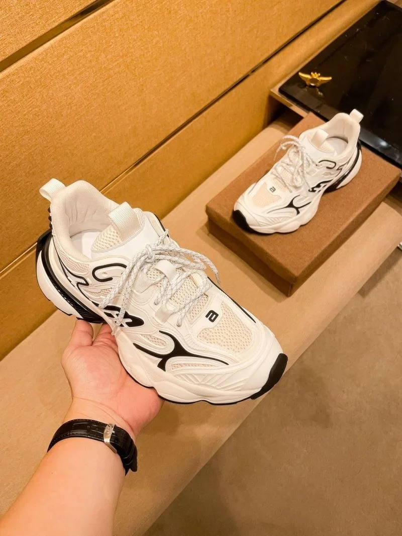 EyeCatching Balenciaga Low Shoes 16923