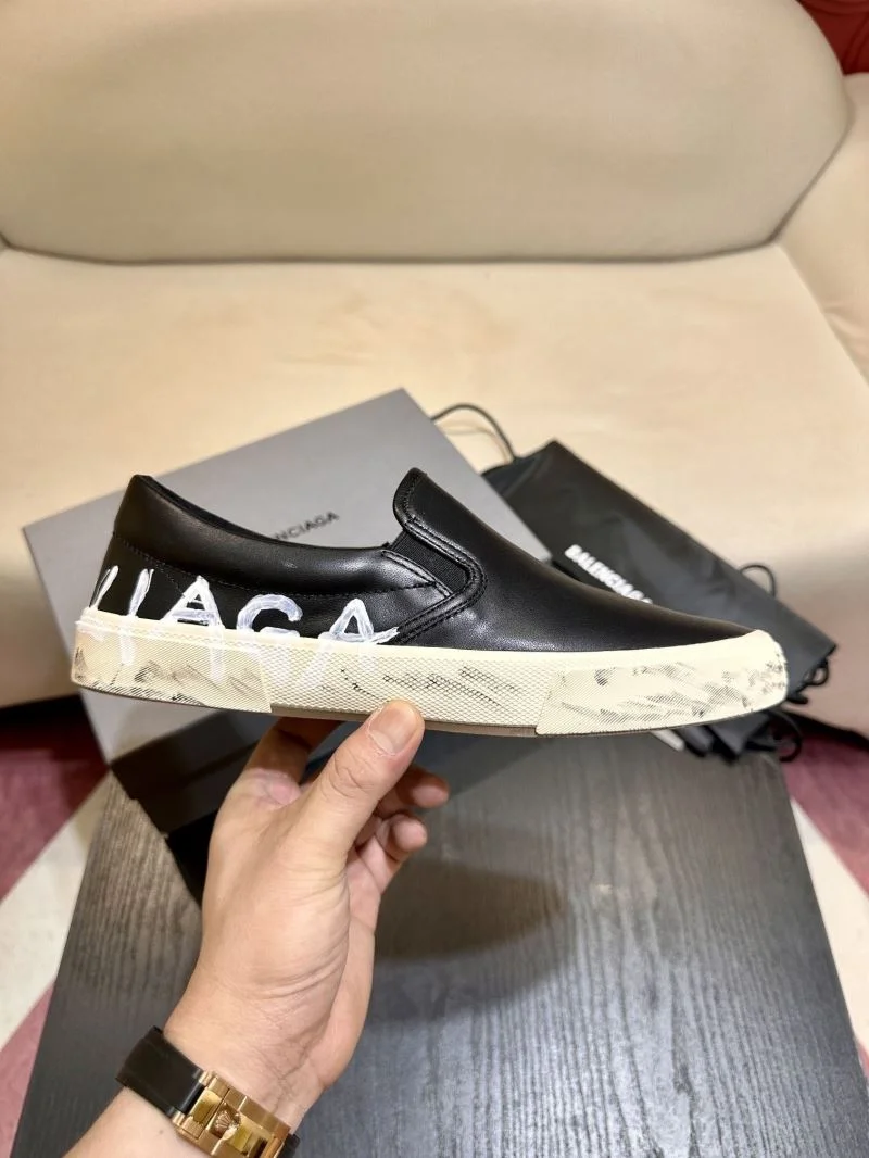 Snug Balenciaga Low Shoes 16972