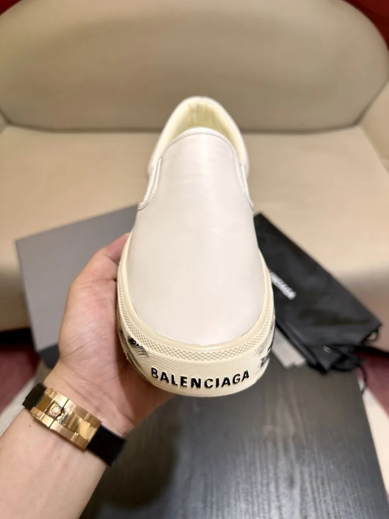 Sporty Balenciaga Low Shoes 16945