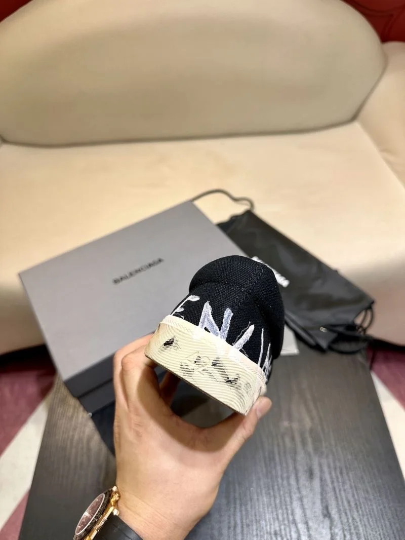 UrbanStyle Balenciaga Low Shoes 16924
