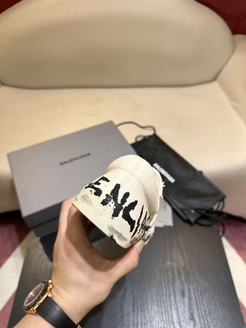 Balenciaga Low Shoes DailyWear 16916
