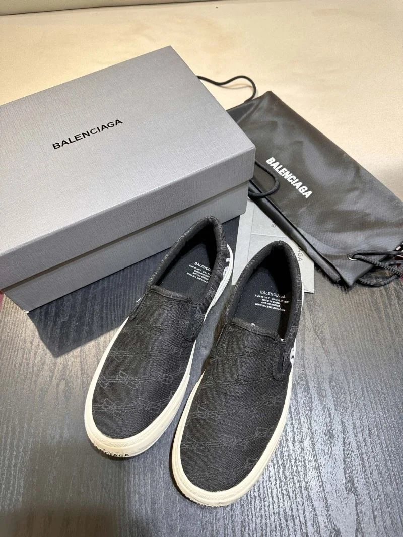 Balenciaga Low Shoes Thermal 16939