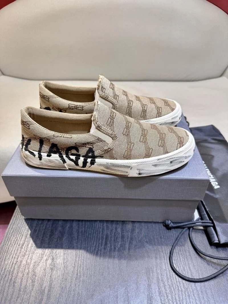 Cozy Balenciaga Low Shoes 16973