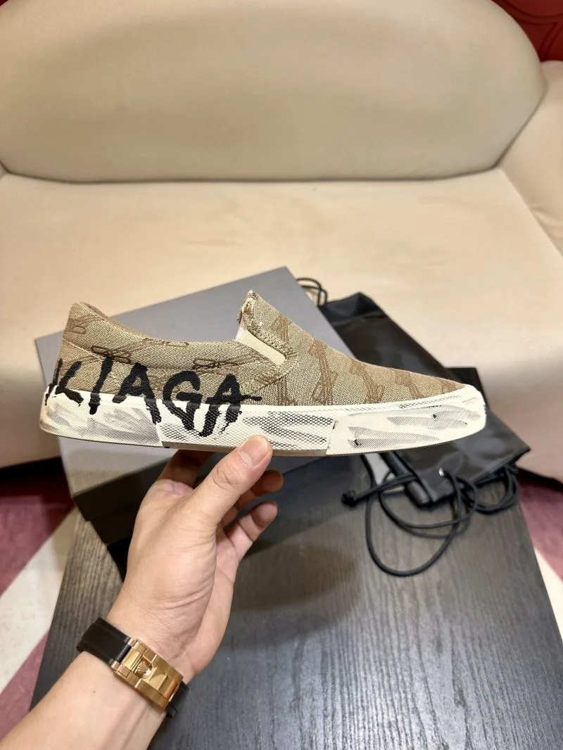 Cozy Balenciaga Low Shoes 16973