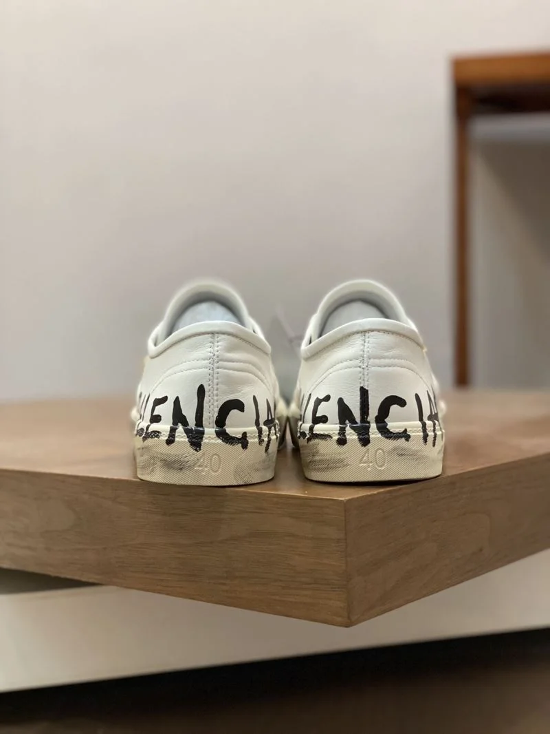 Balenciaga Low Shoes Colorful 16914