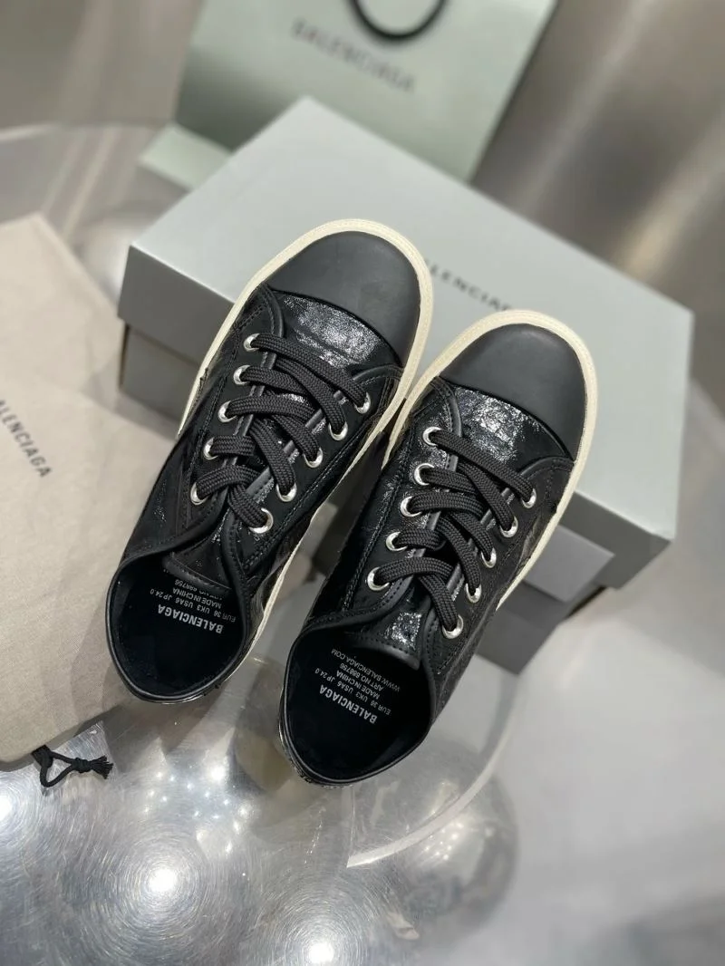 WellDesigned Balenciaga Low Shoes 16715