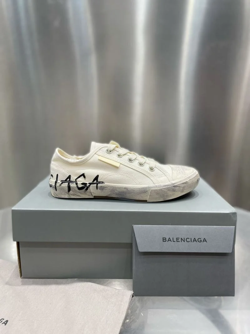 Balenciaga Low Shoes QuickDry 16711