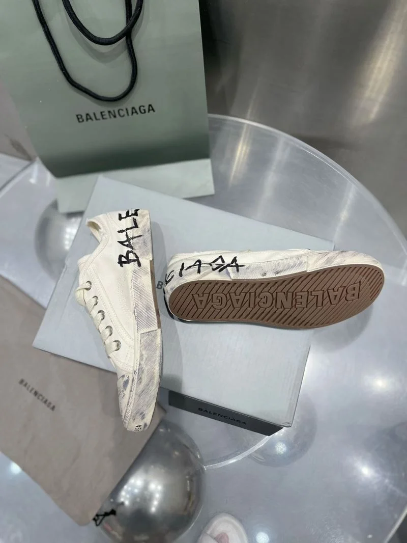 Balenciaga Low Shoes QuickDry 16711