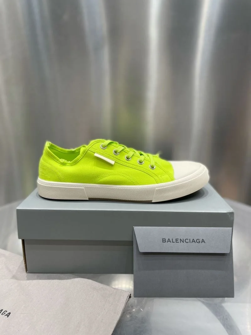 Compact Balenciaga Low Shoes 16714