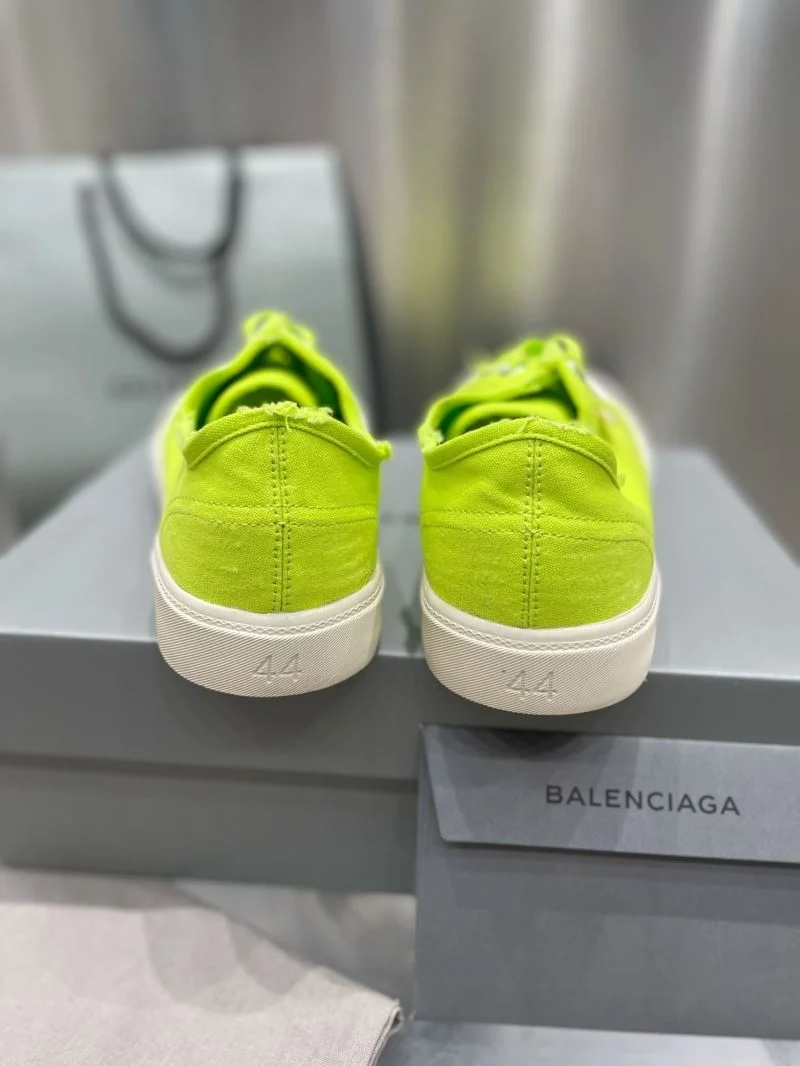 Compact Balenciaga Low Shoes 16714