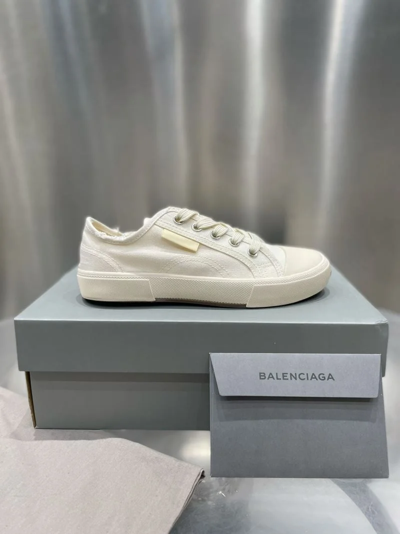Durable Balenciaga Low Shoes 16703
