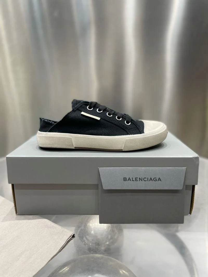 Cozy Balenciaga Low Shoes 16718