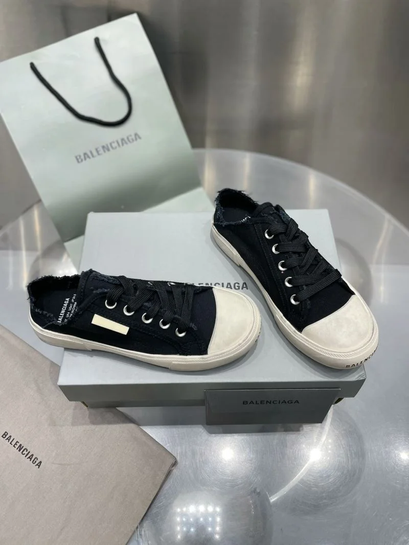 Cozy Balenciaga Low Shoes 16718